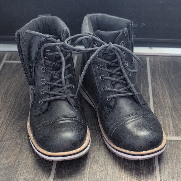 X-ray Boys Findley Combat Boots - Picture 2 of 8